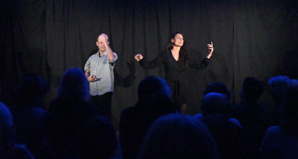 Les Trois Voix du Milieu